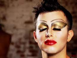 highlighter for drag queen makeup