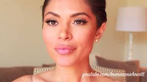 9 makeup tutorials that make small lips