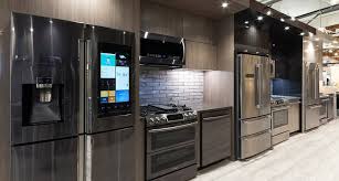 does black stainless steel scratch