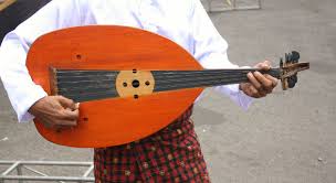 Pada perayaan hari ulang tahun kota jakarta juga tak luput dari alat musik tradisional ini. Contoh Alat Musik Tradisional Betawi Beserta Penjelasannya Lengkap