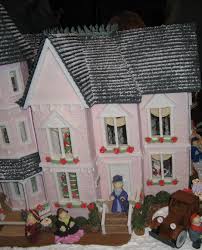 gingerbread house windows can be made a