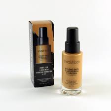 smashbox studio skin 15 hour wear hydrating foundation 3 05 um warm golden