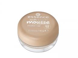 essence soft touch mousse make up 01