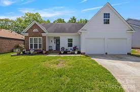 mooresville nc waterfront homes for