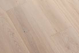 Create a color palette from a photo and match to flooring. Hardwood Canada Wide Plank Collection White Oak Wire Brushed Sienna Hardwood Flooring In Toronto Laminate Engineered And Bamboo Floors