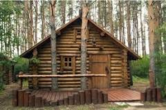 ¿Qué tipo de madera se usa para hacer una cabaña?