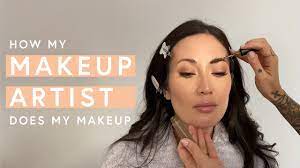 how my makeup artist does my makeup