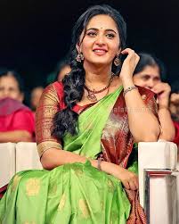 Gorgeous, beautiful and one of the finest actresses of south india, anushka shetty made her debut in 2005 and since then, has been climbing the ladder of success. 758 Likes 2 Comments Vinayaga Murthy Vinayagamurthy77 On Instagram Anushkash Indian Celebrities Beautiful Indian Actress Most Beautiful Indian Actress