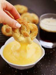 easy mini soft pretzels cheese sauce