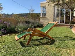 Maintain Outdoor Wooden Furniture