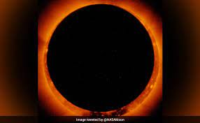 Solar eclipse (surya grahan) in the planetary transit (grah gochar) is considered a very surprising astronomical event. Wazn14tcywba1m