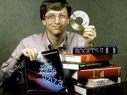 Уильям (билл) генри гейтс iii (william (bill) henry gates) родился 28 октября 1955 года в сиэтле (штат вашингтон, сша). Bill Gates Was Brash And Hot Tempered According To Insiders