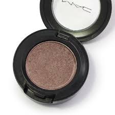 mac eyeshadow in prepped for glamour