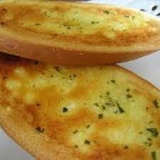 garlic bread and nutrition facts