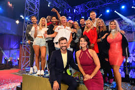 Big brother is an american television reality competition show based on the original dutch reality show of the same name created by producer john de mol in 1997. Promi Big Brother So Entspannen Die Kandidaten Nach Dem Finale Gala De