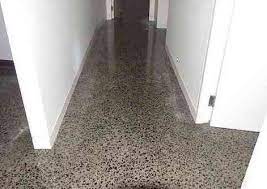 polished concrete floors in le
