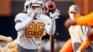 Eurosport brings you live match updates including football results, interviews, commentary and expert analysis. What Tennessee Vols Should Tell Their Recruits Adams
