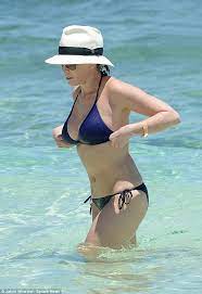 Chelsea Handler Body Shape - Body Type one
