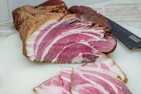 make buckboard bacon from a pork