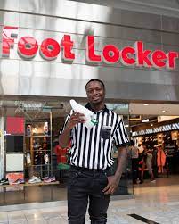 Jetzt bei foot locker bestellen! Foot Locker Looks Like Foot Locker Has A New Employee Facebook