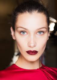christmas makeup with red lipstick for