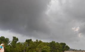 Technically there are four seasons in kerala even though seasonal changes are not much noticeable. Monsoon May Not Reach Kerala Before June 4 The Hindu Businessline