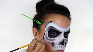 how to face paint a skull 14 steps