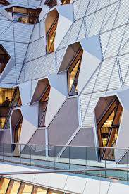 Study at coventry or coventry university london or choose flexible learning routes at cu sites in coventry, scarborough or london. Arup Associates Coventry University Faculty Of Engineering And Computing Building Coventry Uk Photo Arup Associates Mimari Tasarim