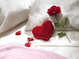 cute love heart rose white wallpaper