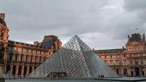 Combien de temps faut-il pour visiter le Louvre de Paris? - Hellotickets