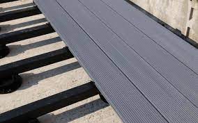 composite decking be laid on concrete