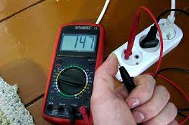 Як тестувати електричні прилади за допомогою мультиметра?