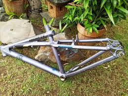 gt chucker 2 0 frame only small sports