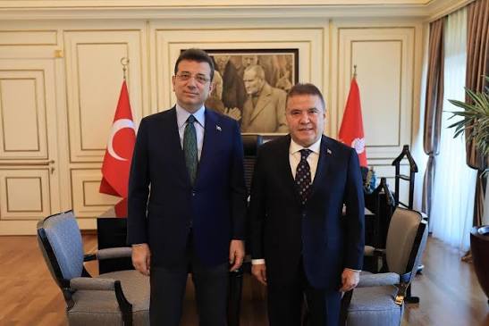 Akdeniz Belediyeler Birliği Başkanı olarak Türkiye Belediyeler Birliği Başkanı ve İstanbul Büyükşehir Belediye Başkanımız Ekrem İmamoğlu'na (@ekremimamoglu) ziyarette bulundum. Gündeme ve çalışmalarımıza dair görüştük. Ekrem Başkanımıza ...