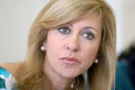 Judite Sousa CM vai buscar opiniões a grupos privados no Facebook sobre Judite de Sousa - Judite_Sousa