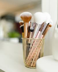 properly clean your makeup brushes