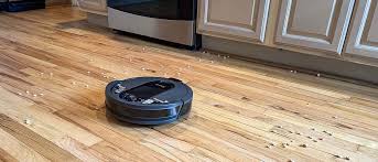 shark iq robot vacuum review map out