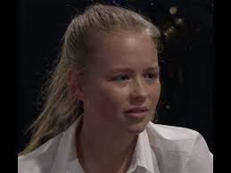 Liv flaherty ( isobel steele) made the decision to leave emmerdale in friday's (may 21) edition of the soap to try and find her mother sandra. Emmerdale Spoilers Aaron Dingle S Sister Liv Flaherty In Teenage Sexuality Battle Liv Emmerdale Spoilers Soap Stars