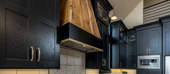 should i choose black kitchen cabinets