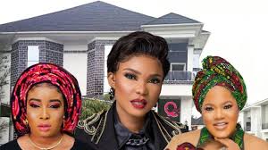 Toyin took to her instagram page to announce the winners of an empowerment program she embarked on for her fans popularly known as toyin titans. Lizzy Anjorin Toyin Abraham Congratulate Iyabo Ojo On New House Youtube