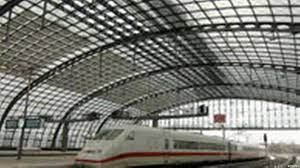 biggest station to open in berlin