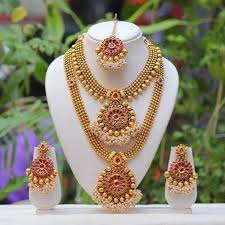 golden artificial jewellery