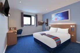 hotel rugby central travelodge search