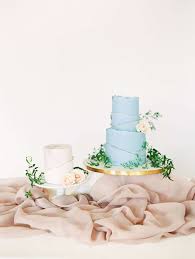 frosting for your wedding cake