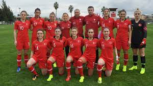ARAŞTIRMA DOSYASI 1. BÖLÜM | Türkiye'de kadın futbolu: Bir var olma  mücadelesi | Goal