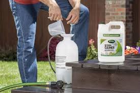 Rub the paste onto the paint stain and leave on for a few minutes before using a soft rag to scrub it off gently. Best Vinyl Siding Cleaner For Pressure Washer Gardenaxis Com