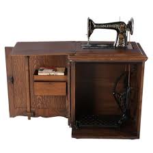 singer treadle sewing machine no 66