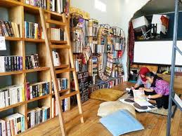 ▪ mengikut silibus dan format pemulihan terkini. Nikmati Asyiknya Ngopi Sambil Baca Buku Di 8 Library Cafe Ini Cocok Banget Buat Bookaholic