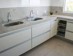 Confira agora lindos modelos de cozinhas modernas com bancadas de granito claro/branco! Granito Branco Conheca Os Tipos 69 Ambientes Decorados