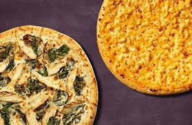 casey s adds new en alfredo pizza